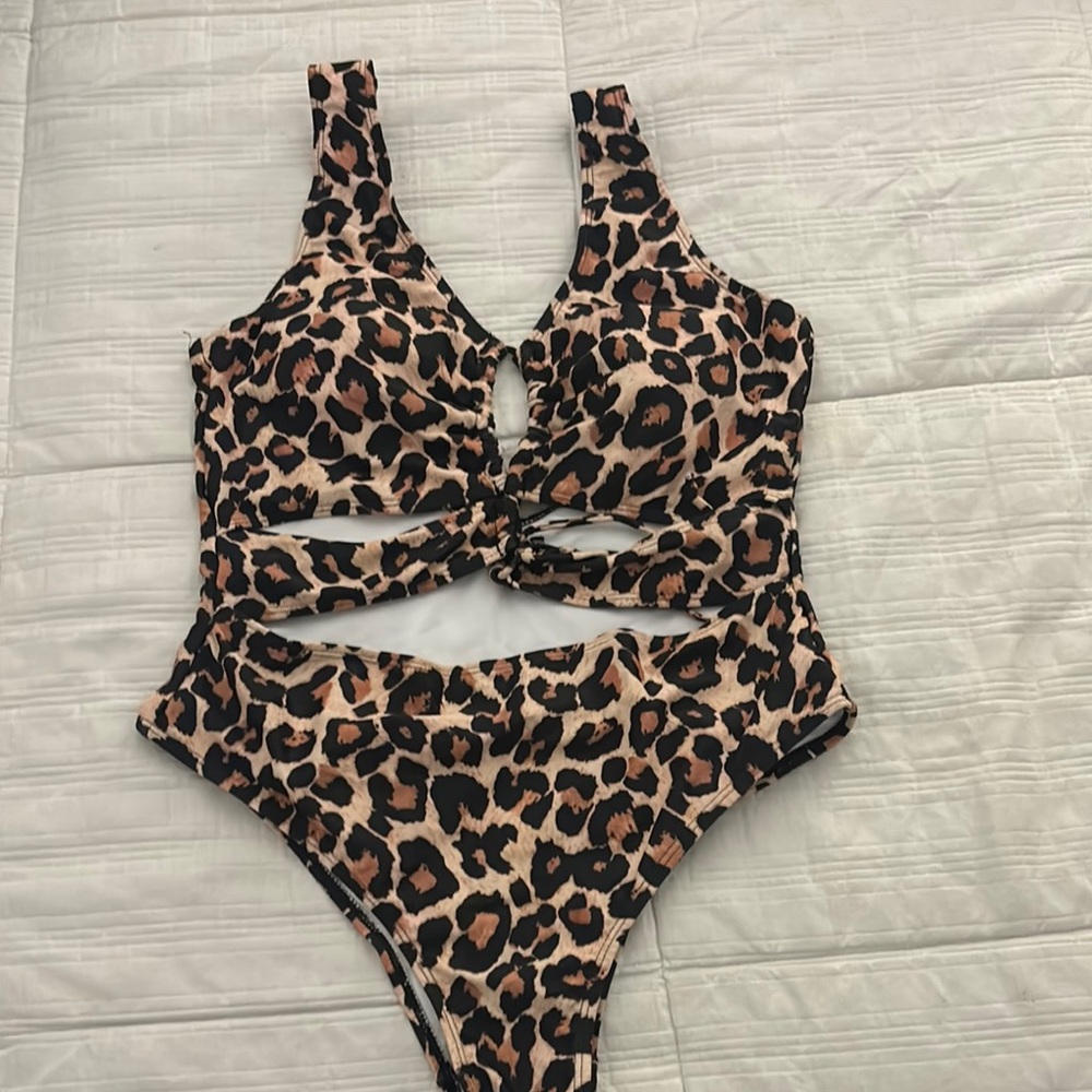 Leopard Print Womens One Piece Swimsuit